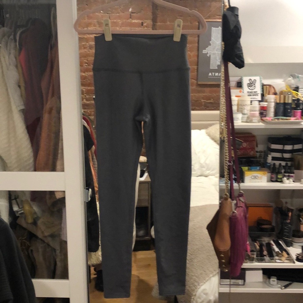 Alo highwaist leggings